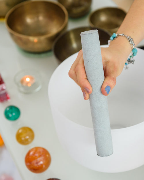 Sound Bath and Deep Relaxation with Uyen Nguyen (Nov 16) - on Monday